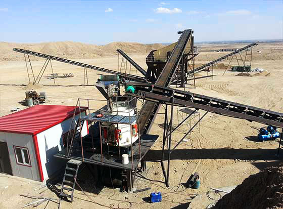 Hard rock gravel crushing production line